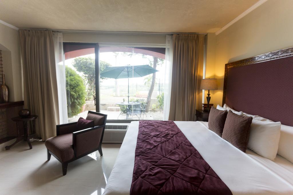 Hotel Altos De Fontana à Managua Chambre photo
