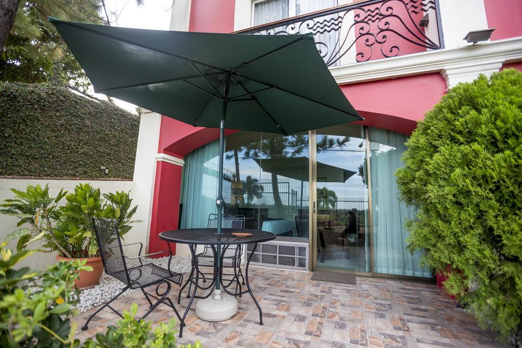 Hotel Altos De Fontana à Managua Chambre photo